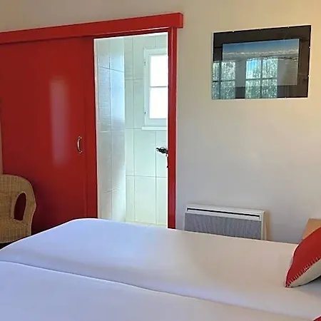 Le Goeland Hotel *